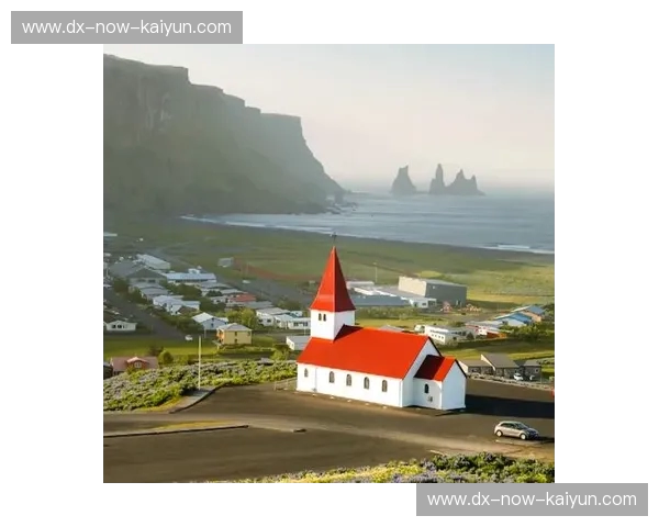 冰与火的狂诗曲vs山与湖的协奏曲：冰岛与瑞士，谁才是你灵魂的终极避难所？